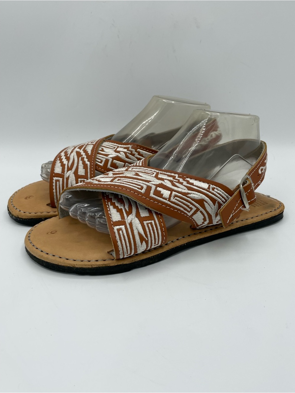 Avisol Authentic Handmade Artisian Mexican Cruzado Pattern Boho Sandal.